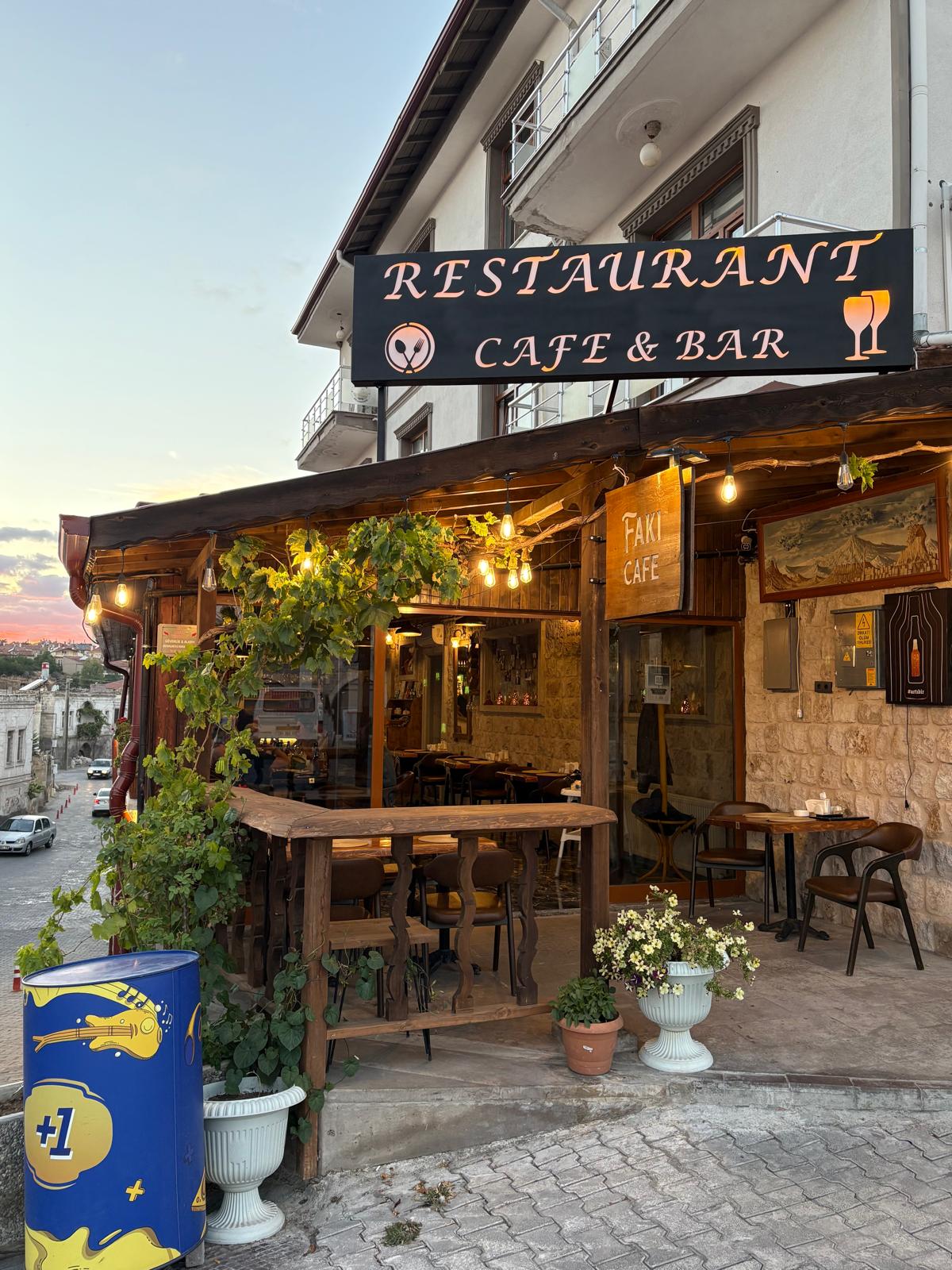 Kapadokya Ortahisar'da Fakı Wood Cafe